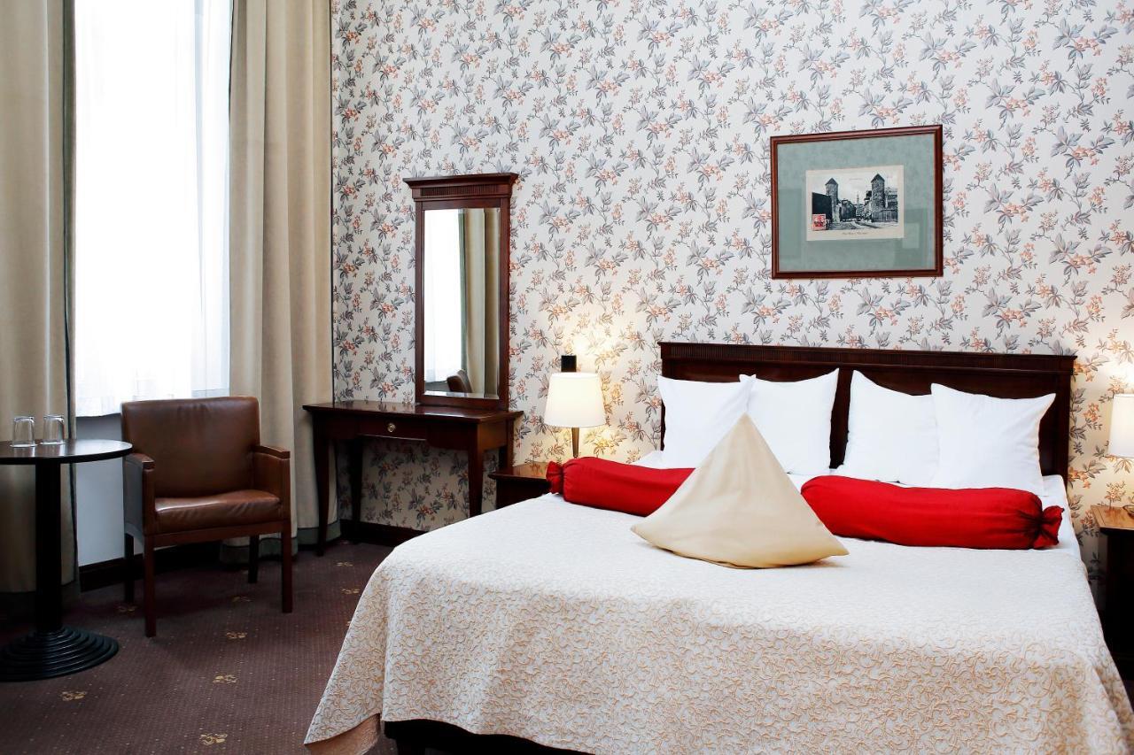 Hestia Hotel Barons Old Town Талин Екстериор снимка