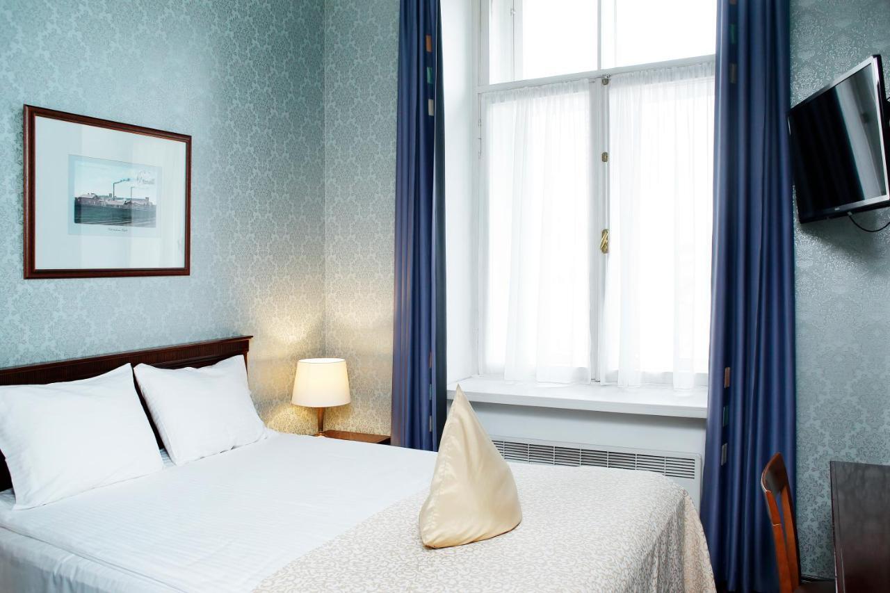 Hestia Hotel Barons Old Town Талин Екстериор снимка